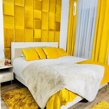 Hotel In Old Town Kaunas